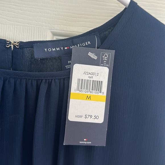 NWT Tommy Hilfiger Long Sleeve Blouse - Picture 3 of 4